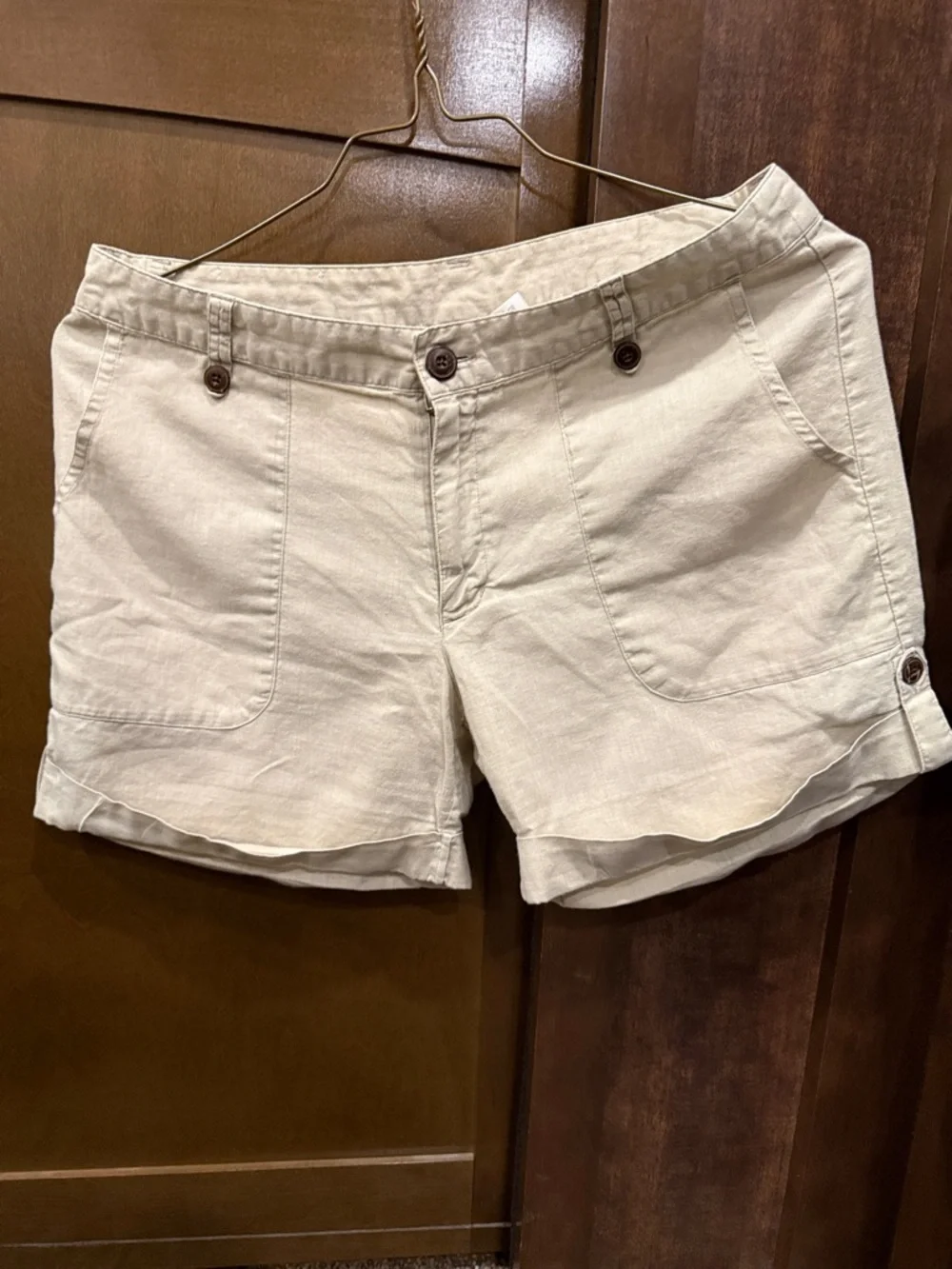 Patagonia Hemp Organic Cotton Shorts Womens 10 Beige Roll Cuff Casual Outdoor